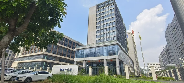捷鹰文化团队到访东莞谢岗智造工厂实地勘景，洽谈企业宣传片拍摄与视频全流程制作合作事宜.jpg